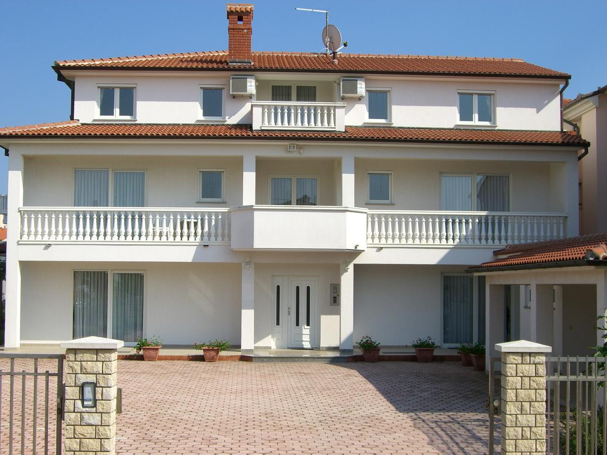Villa Osipovica メドゥリン エクステリア 写真